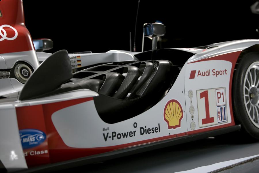 Детали экстерьера Audi R15 TDI 2009 года  (фото 69 из 78)